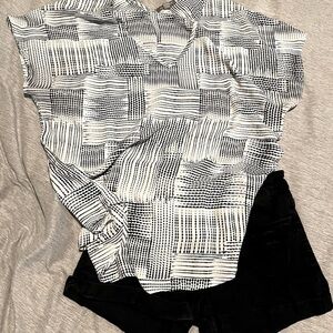 Peace&Pearls polyester shirt size XL black and white